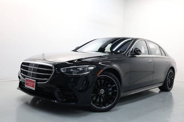 Used 2022 Mercedes-Benz S 580 4MATIC Sedan w/ AMG Line Package image 64