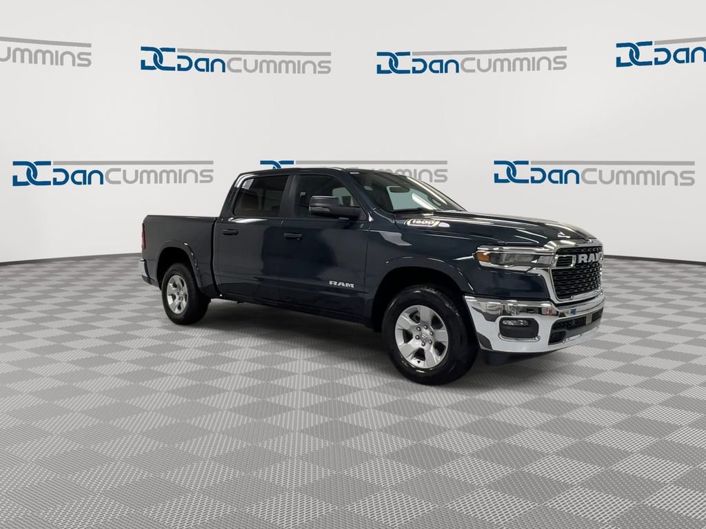 New 2026 RAM 1500 4x4 Crew Cab image 2