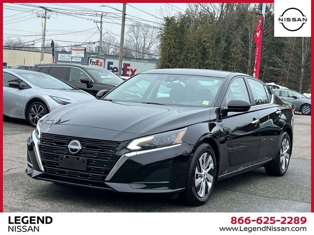 Used 2023 Nissan Altima 2.5 S image 4