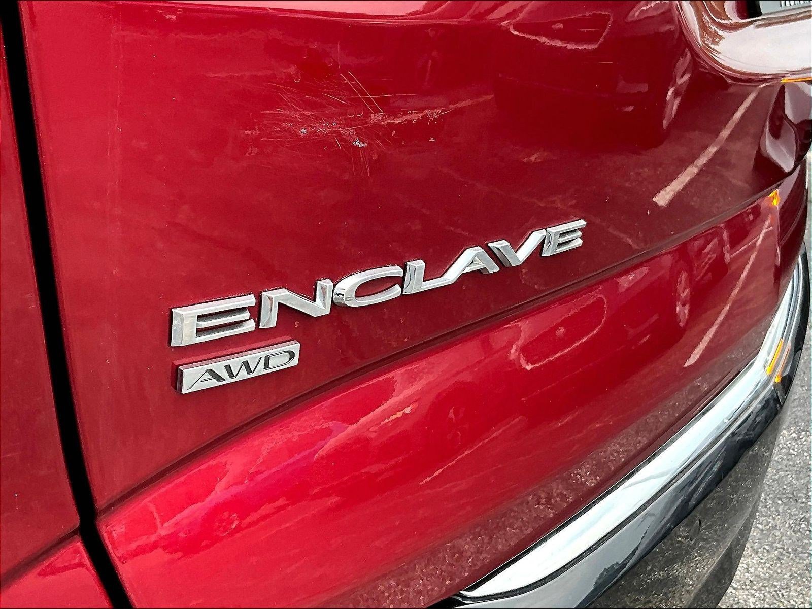 Used 2021 Buick Enclave Essence w/ Sound and Sites Package AWD/4WD image 24