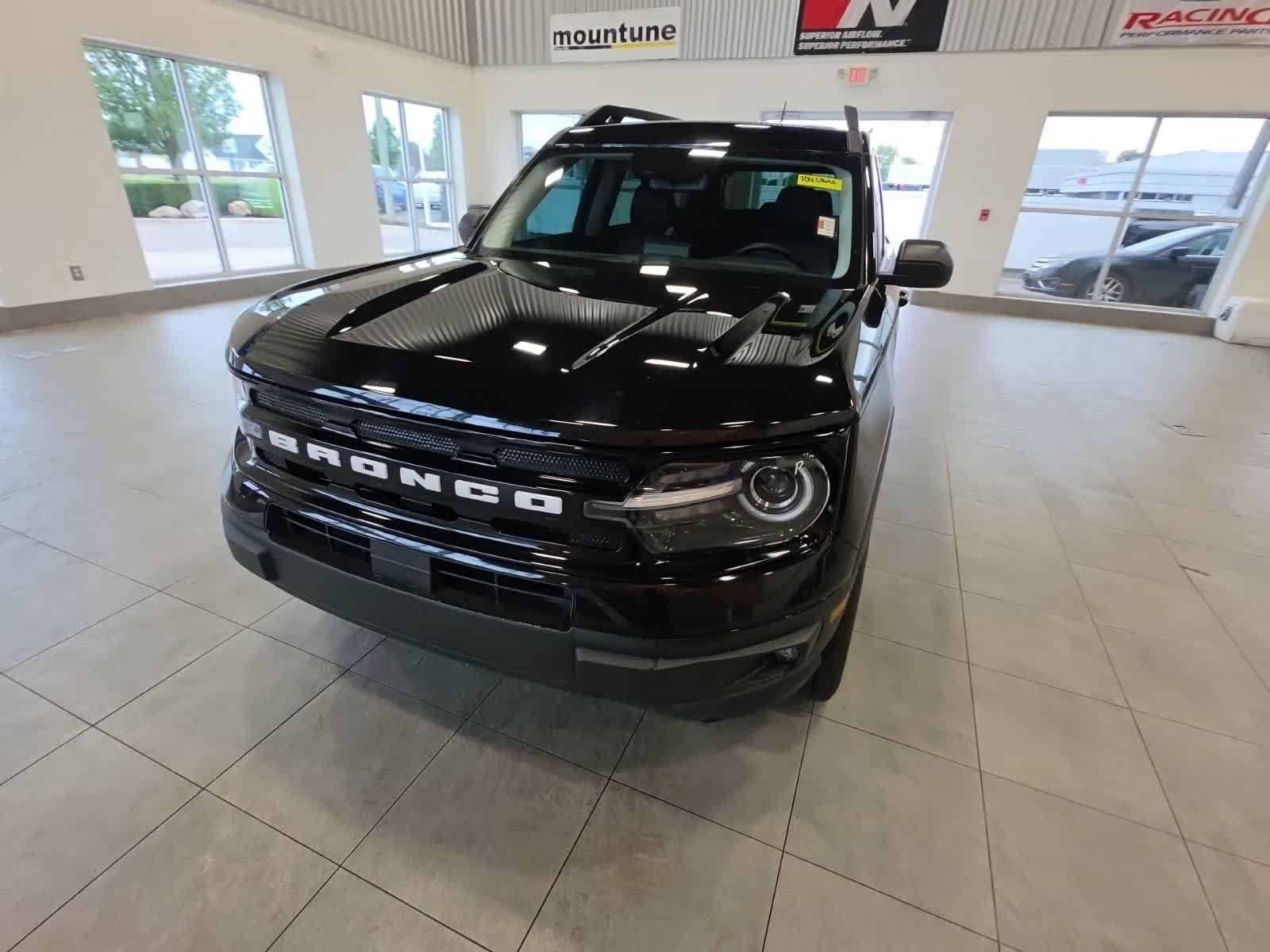 Used 2024 Ford Bronco Sport Outer Banks w/ Tech Package AWD/4WD video 2