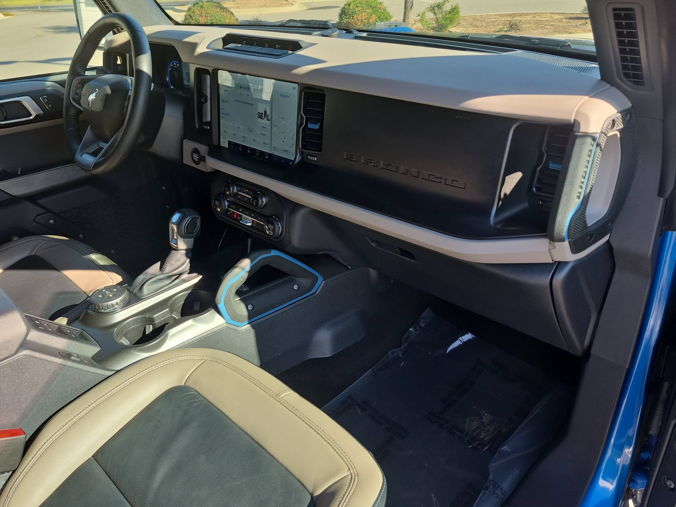 Certified 2023 Ford Bronco Wildtrak AWD/4WD image 36