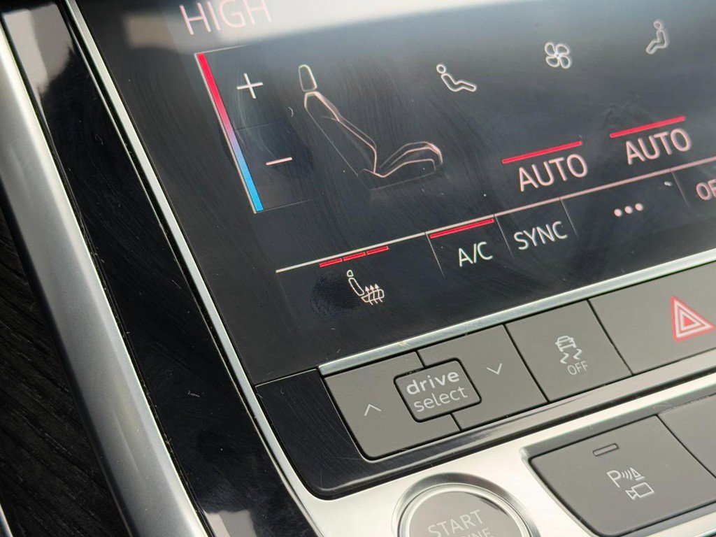 Used 2021 Audi Q7 3.0T Premium Plus w/ Premium Plus Package image 23