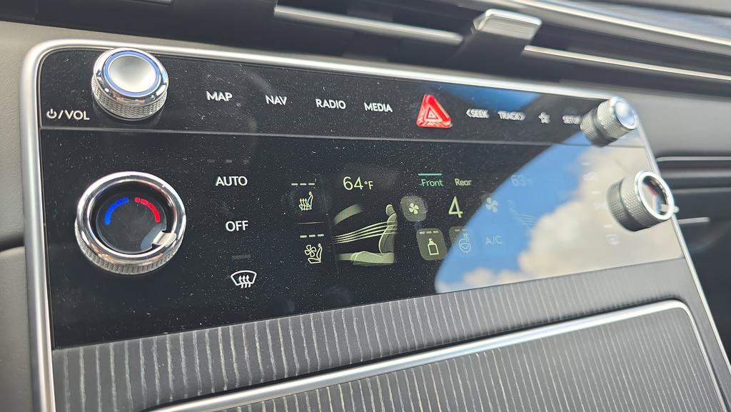 New 2026 Genesis GV80 3.5T AWD/4WD image 24