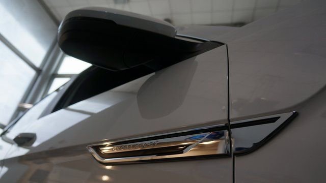 New 2024 Volkswagen Atlas Cross Sport SEL image 6