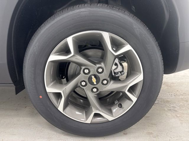 Used 2026 Chevrolet Trax LT w/ Driver Confidence Package FWD image 34