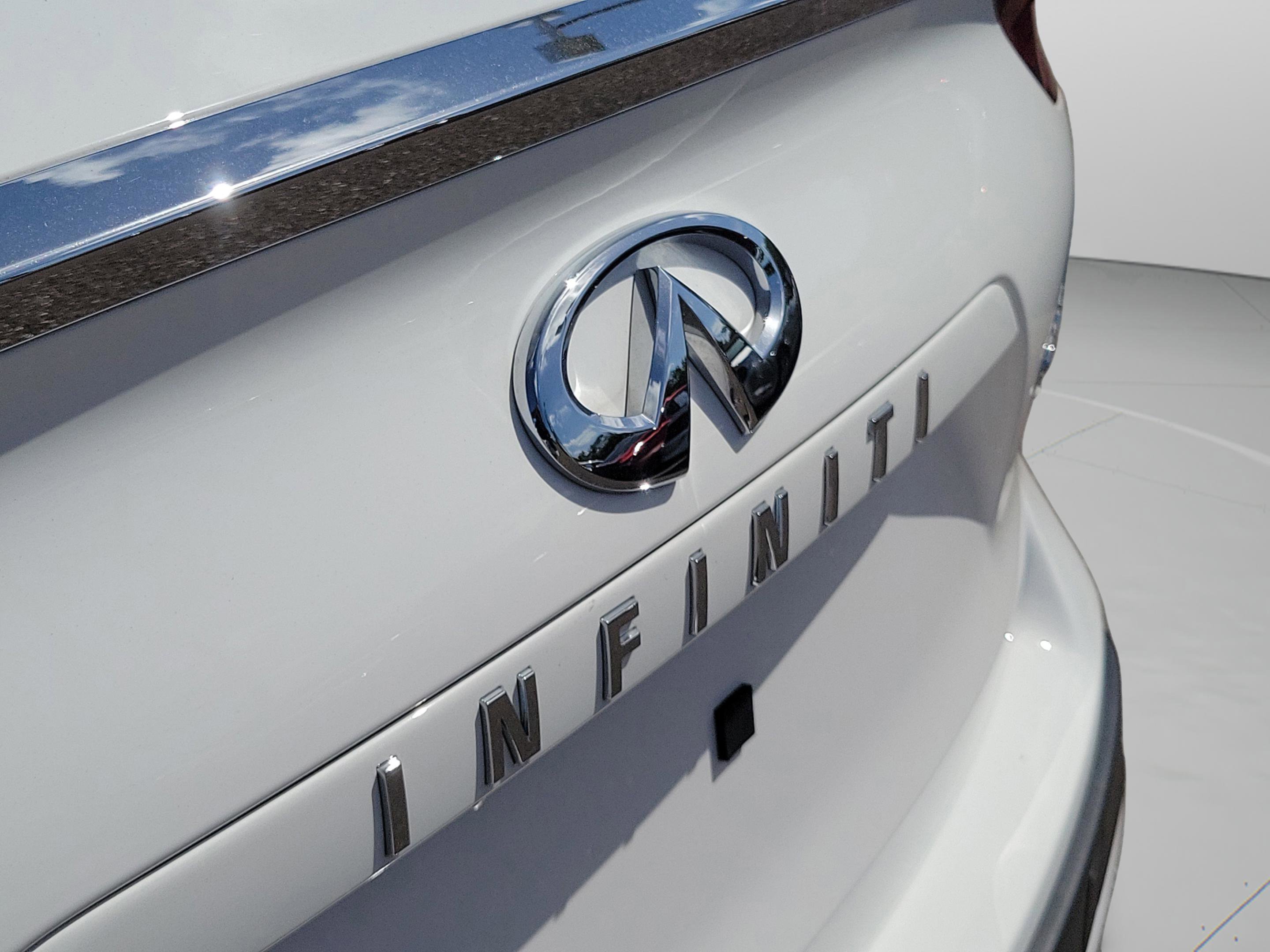 Certified 2025 INFINITI QX50 Pure image 29
