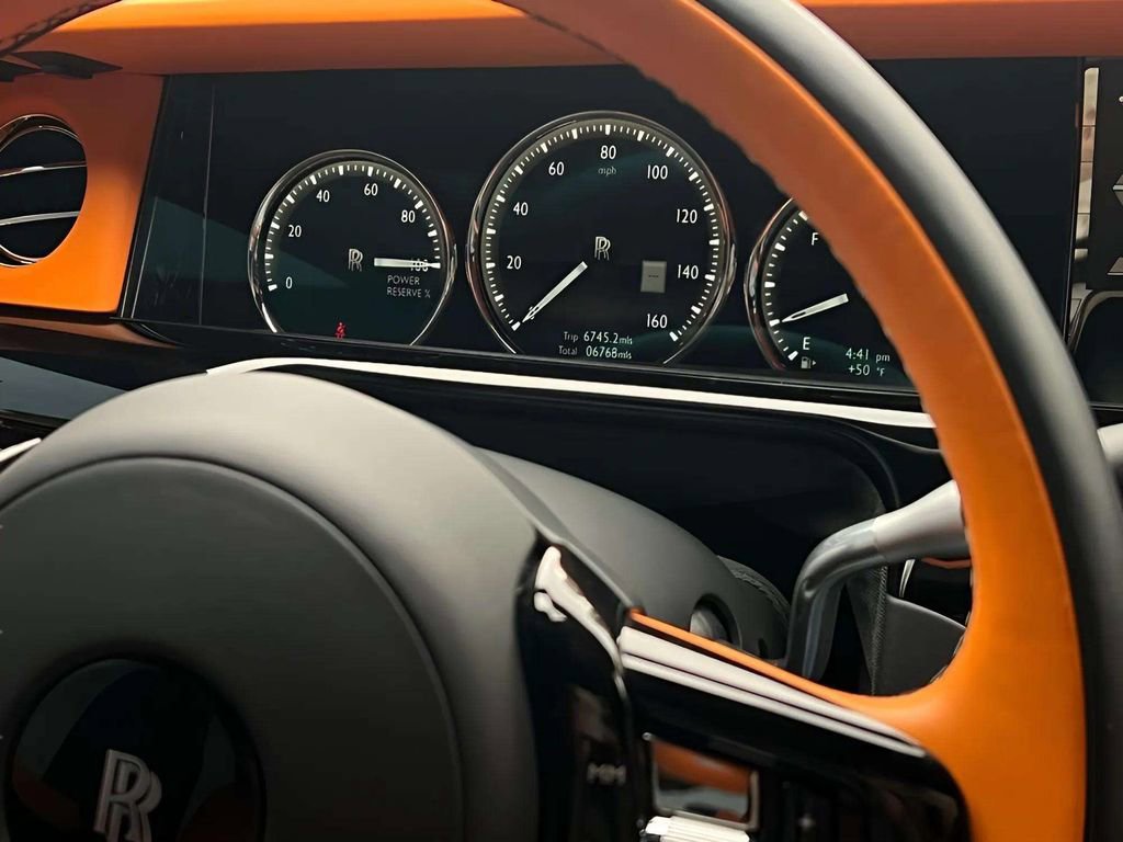 Used 2024 Rolls-Royce Phantom Sedan w/ The Phantom Package image 25
