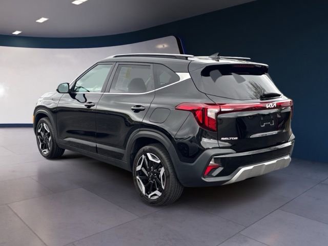 Certified 2025 Kia Seltos SX w/ SX Sunroof Package AWD/4WD image 3