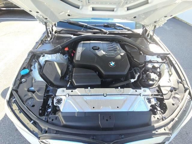Used 2020 BMW 330i xDrive Sedan w/ Convenience Package AWD/4WD image 28