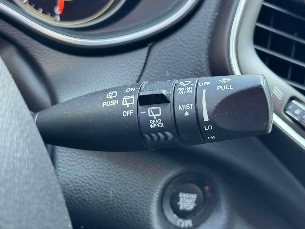 Used 2022 Jeep Cherokee Trailhawk w/ Sun, Sound & Nav Group AWD/4WD image 23