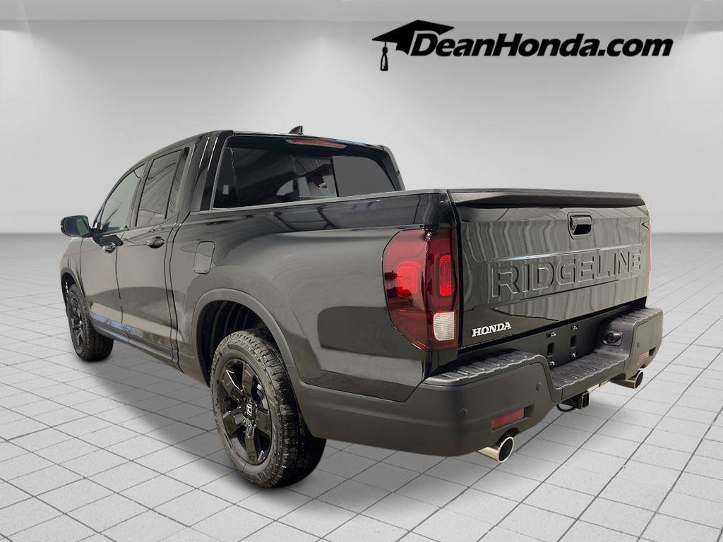 New 2026 Honda Ridgeline Black Edition video 3