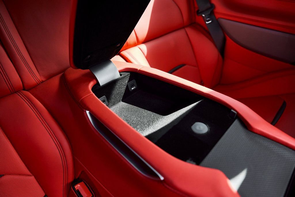 Used 2019 Ferrari GTC4Lusso image 45