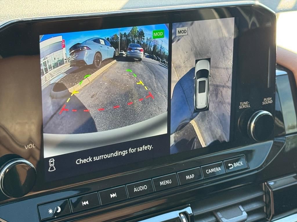 Certified 2024 Nissan Pathfinder Platinum image 25