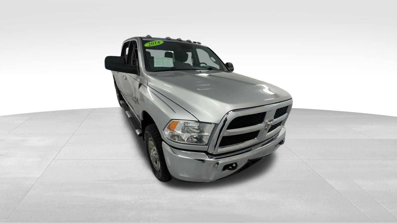 Used 2014 RAM 2500 SLT AWD/4WD image 1