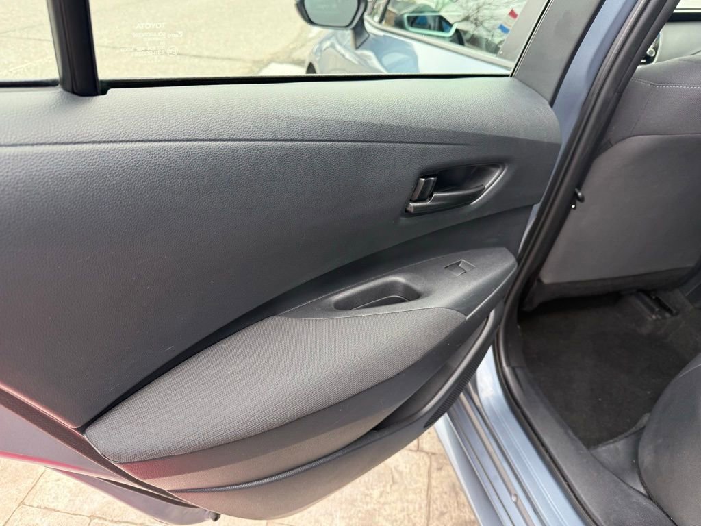 Used 2023 Toyota Corolla LE image 18