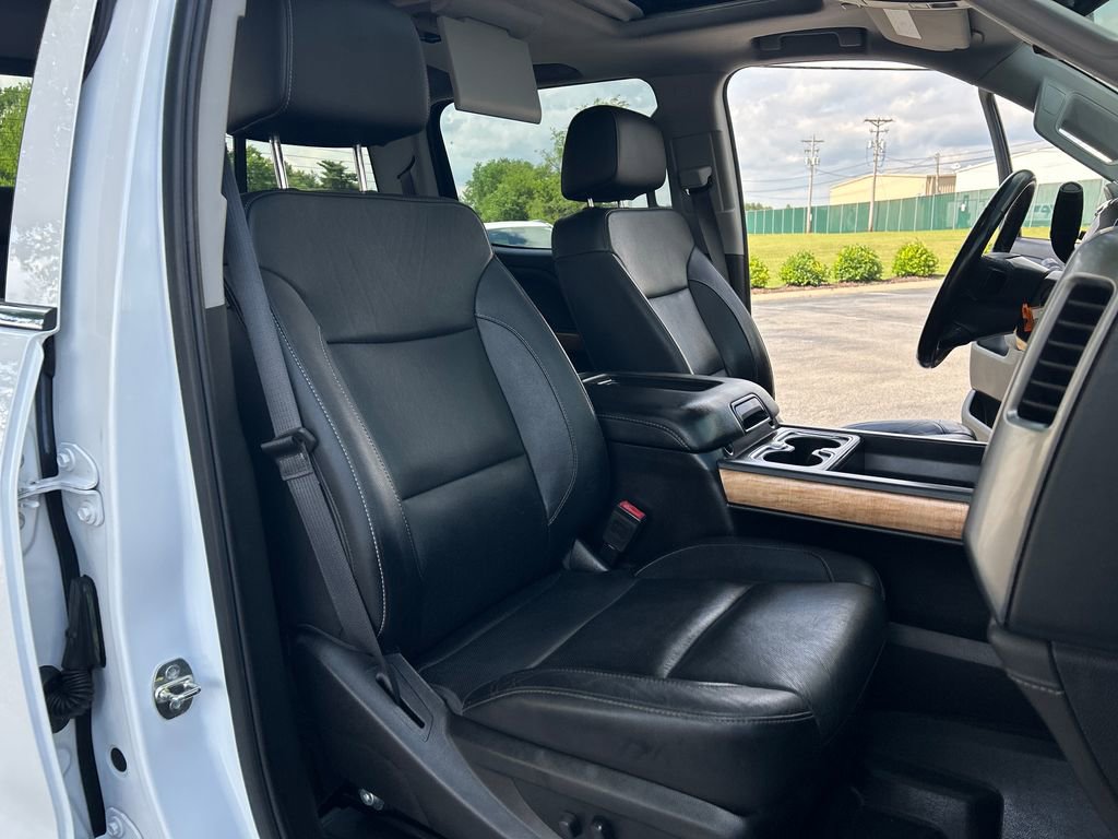 Used 2019 Chevrolet Silverado 3500 LTZ w/ Duramax Plus Package AWD/4WD image 45