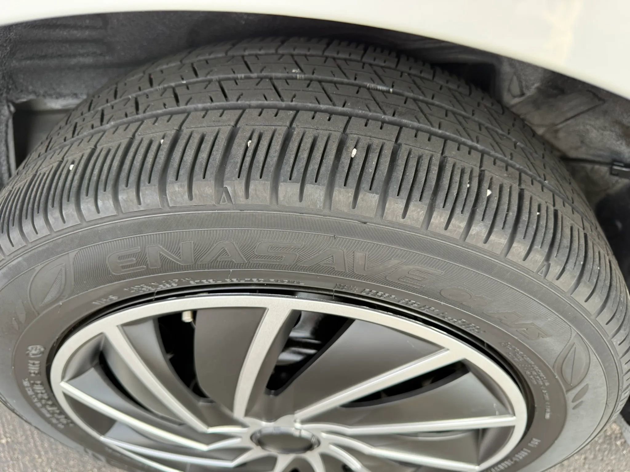 Used 2017 Toyota Corolla LE image 31