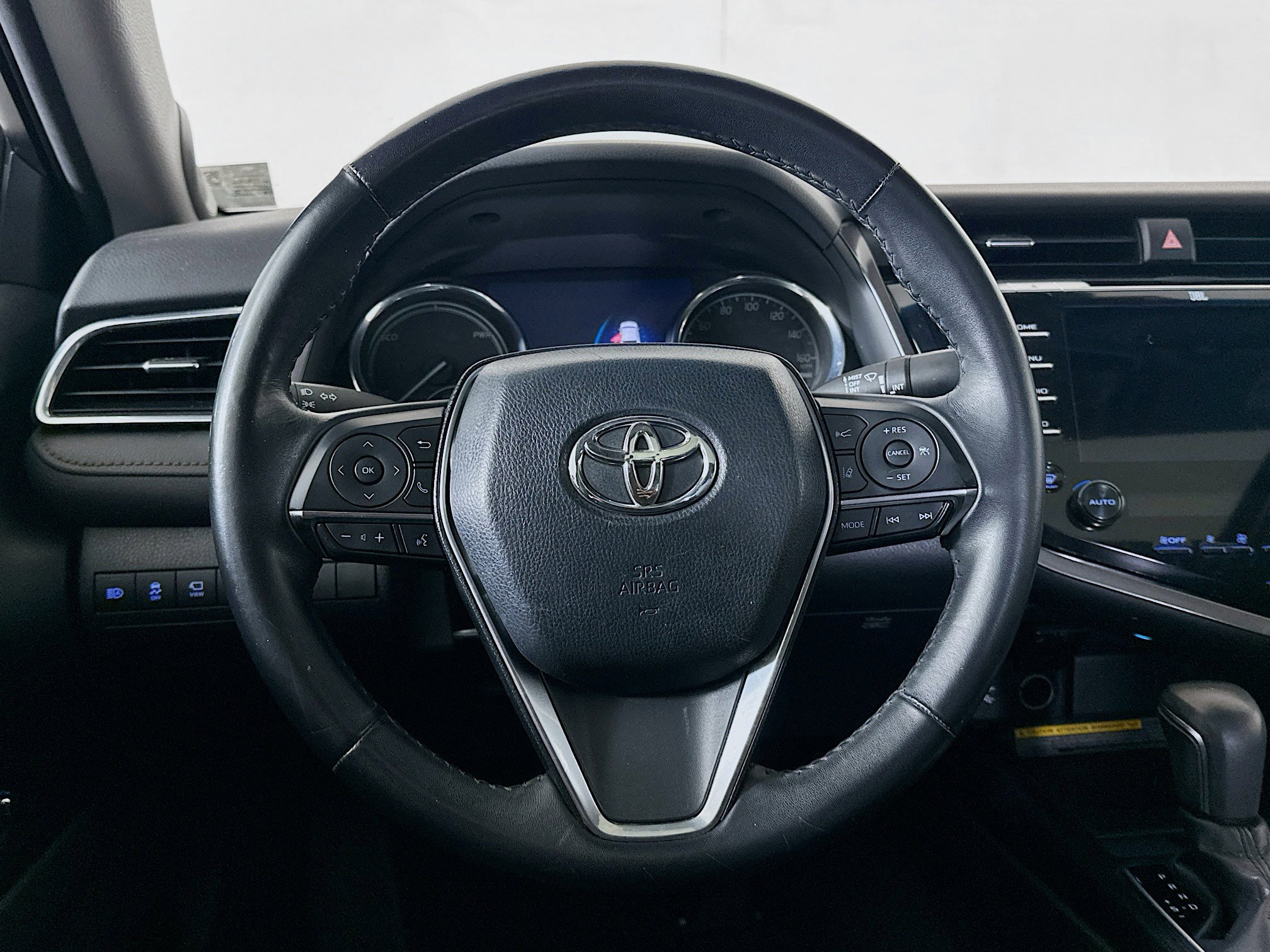 Used 2018 Toyota Camry XLE w/ Audio Package FWD image 18