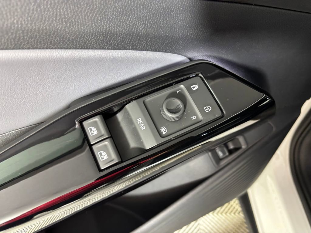 Used 2024 Volkswagen ID.4 Pro S AWD/4WD image 13