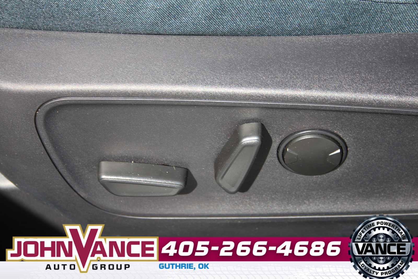 Used 2024 Ford Bronco Sport Heritage w/ Heritage Convenience Package image 29