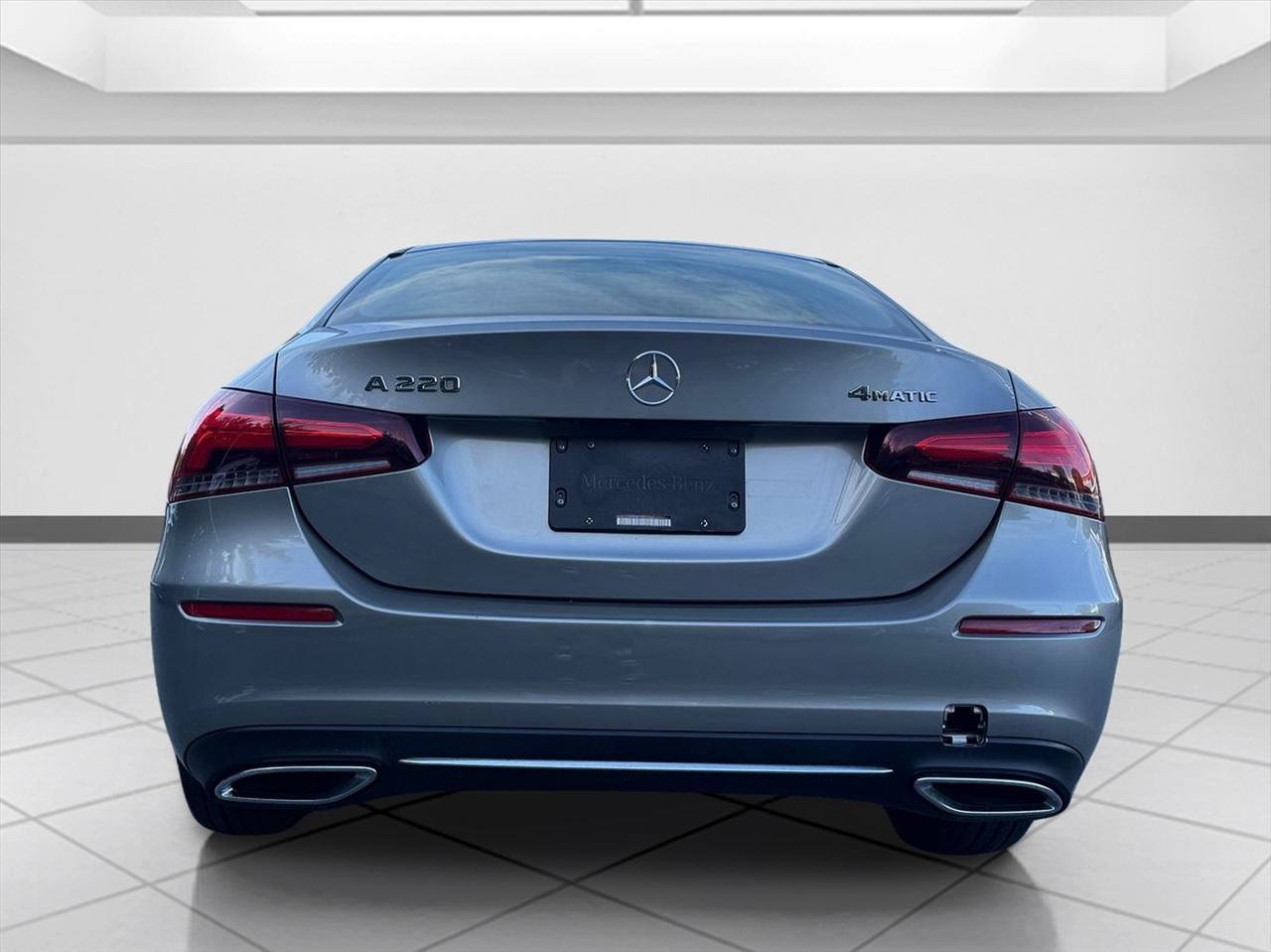 Used 2019 Mercedes-Benz A 220 4MATIC image 4