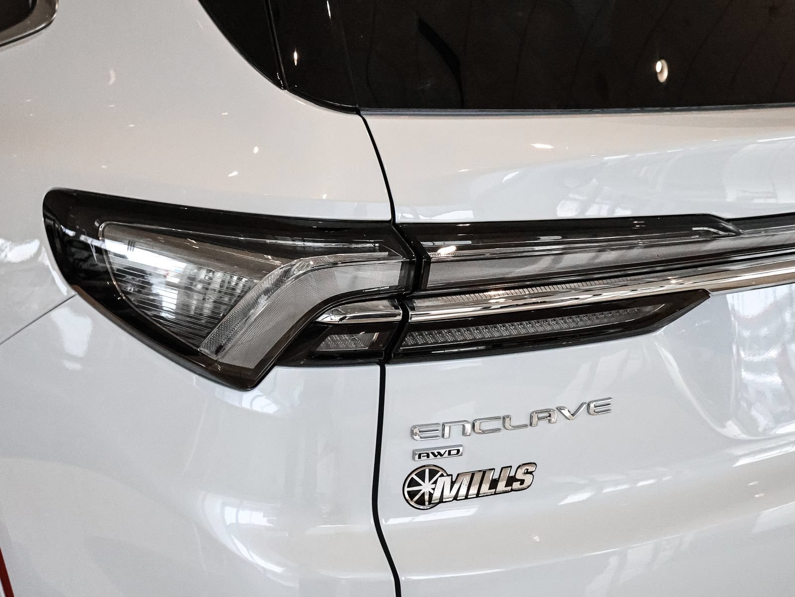 New 2026 Buick Enclave Avenir w/ Super Cruise Package AWD/4WD image 13