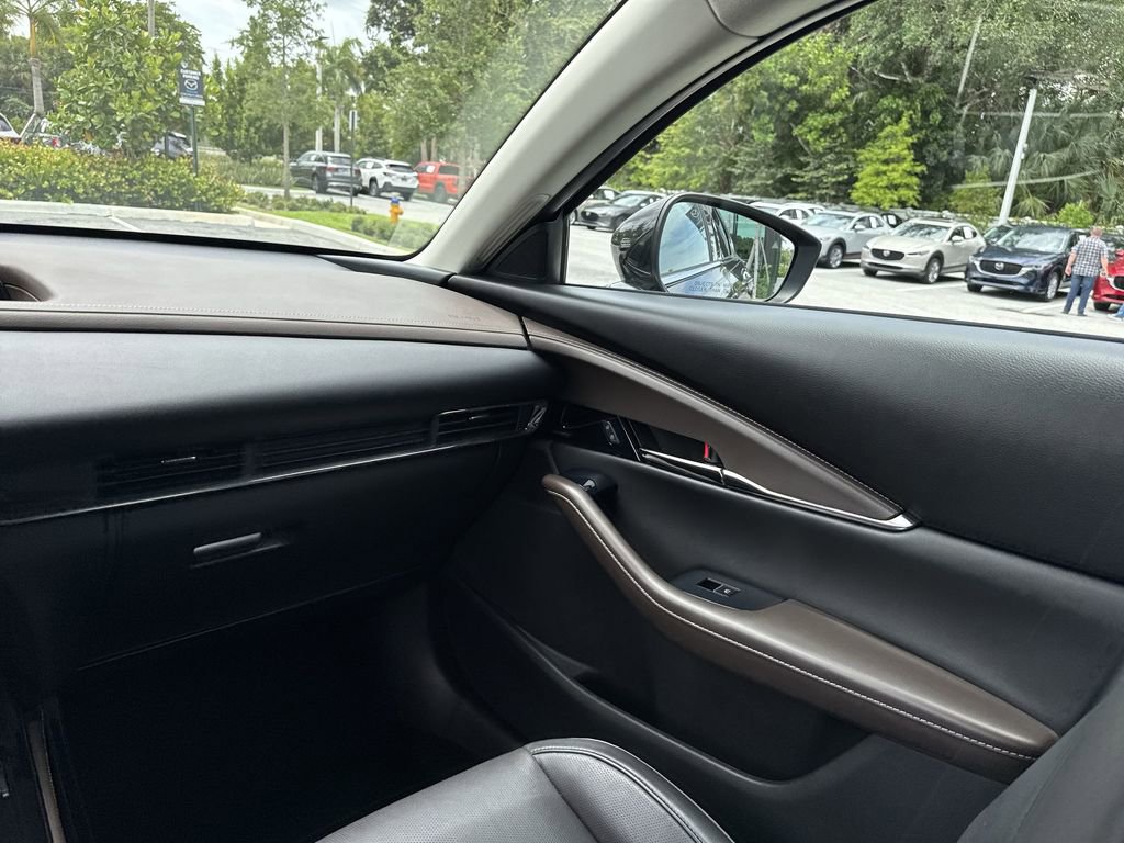 Certified 2022 MAZDA CX-30 2.5 Turbo w/ Premium Plus Pkg AWD/4WD image 15