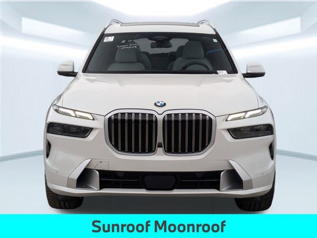 Used 2023 BMW X7 xDrive40i w/ Premium Package image 11