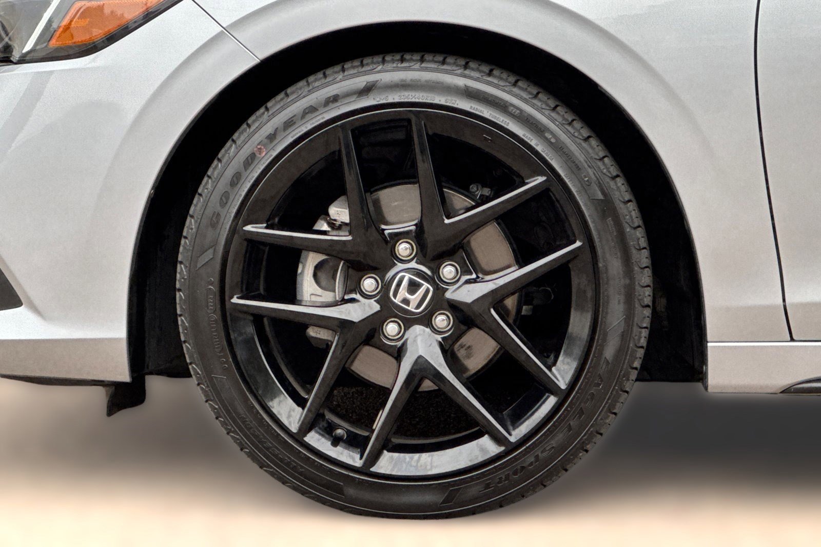 Used 2023 Honda Civic Sport image 12