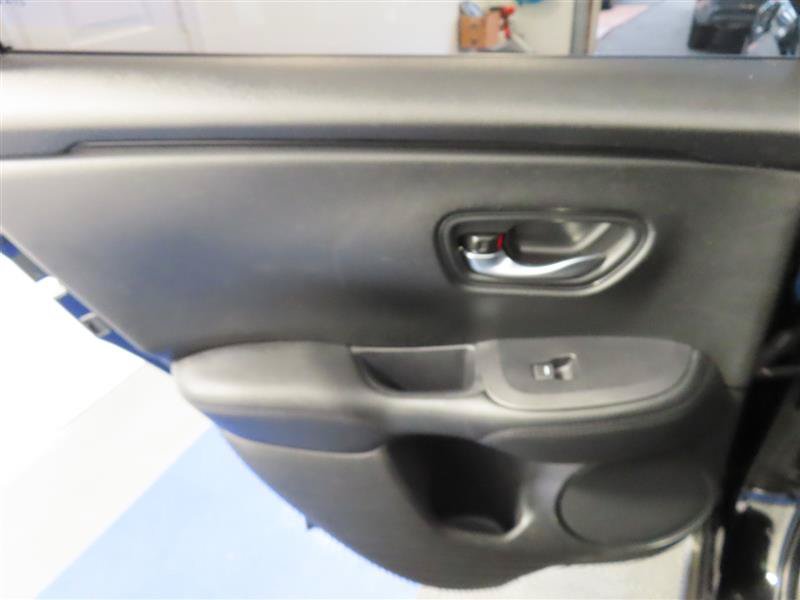 Used 2025 Honda HR-V LX image 28