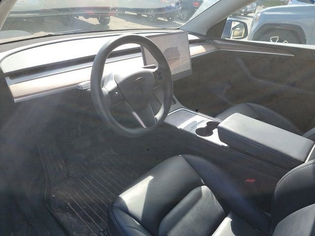 Used 2023 Tesla Model Y Long Range image 9