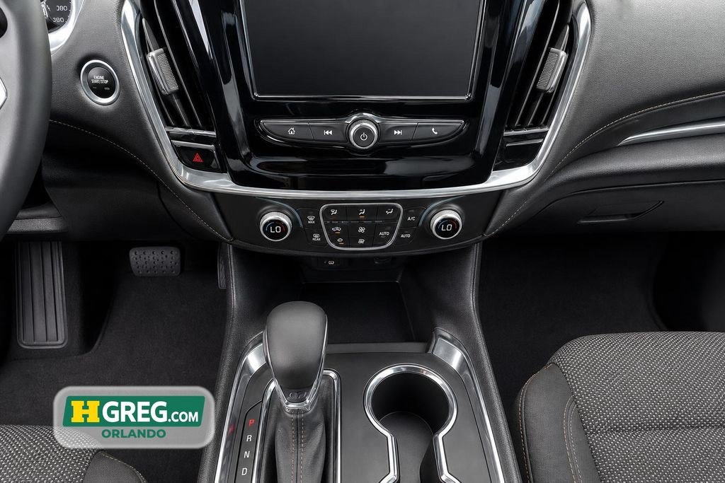 Used 2021 Chevrolet Traverse LS FWD image 14