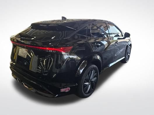 Used 2023 Nissan Ariya AWD image 4