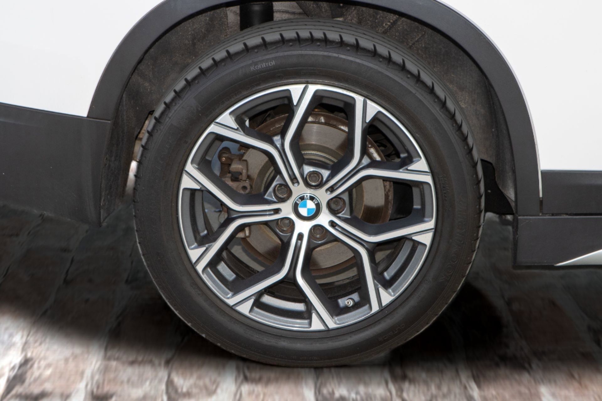 Used 2020 BMW X1 sDrive28i w/ Convenience Package image 39