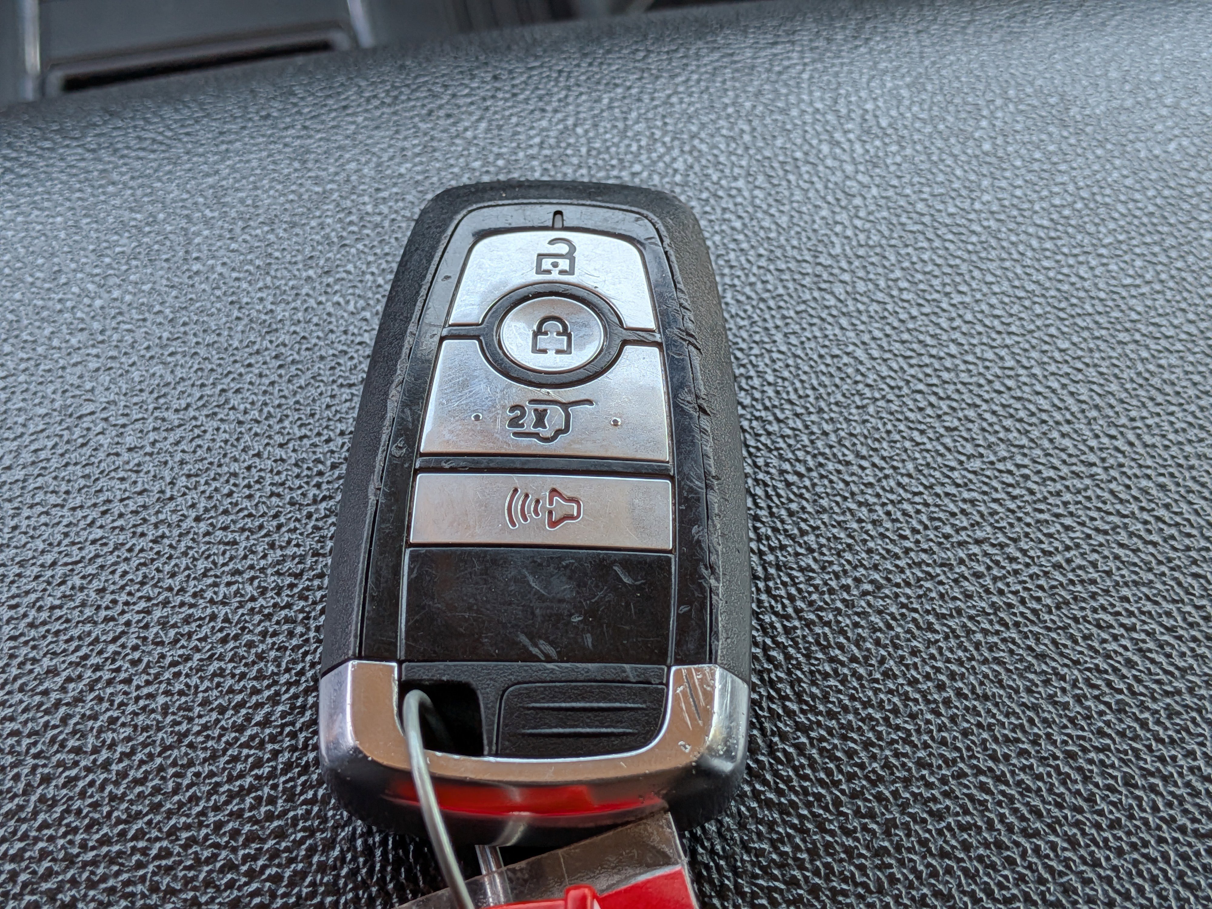 Used 2024 Ford Expedition XLT RWD image 36