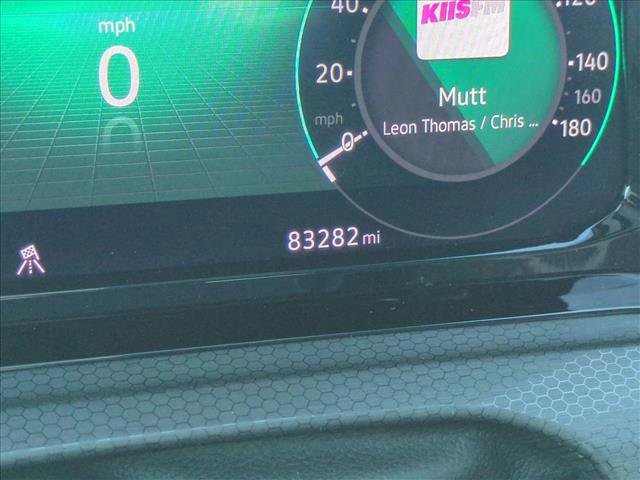 Used 2022 Volkswagen GTI SE FWD image 11