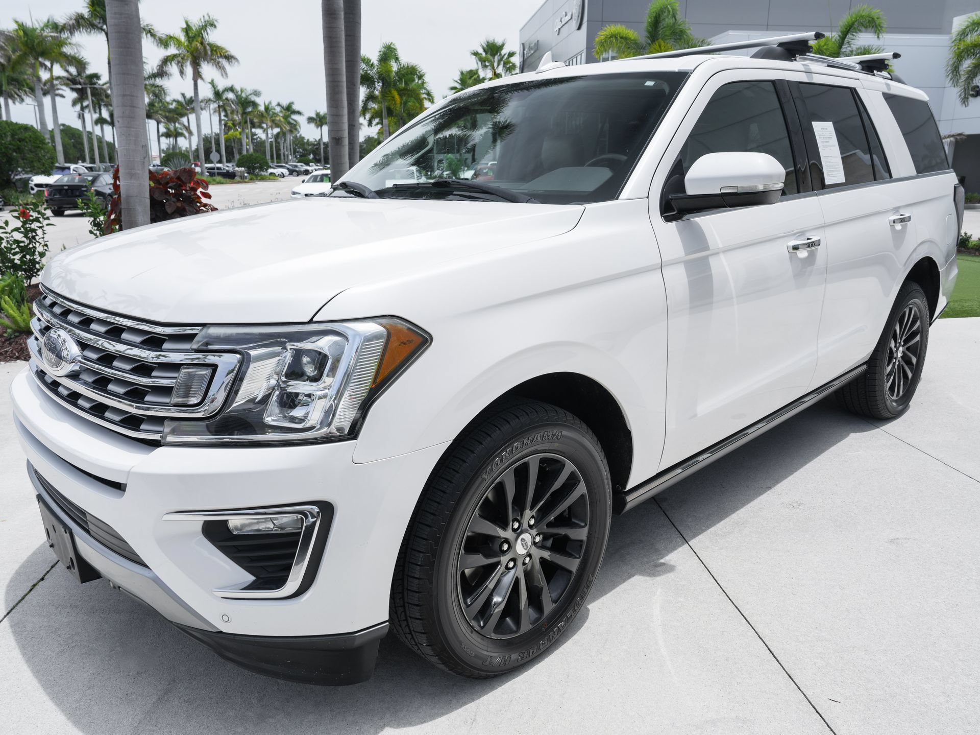 Used 2019 Ford Expedition Limited w/ Equipment Group 301A RWD image 6