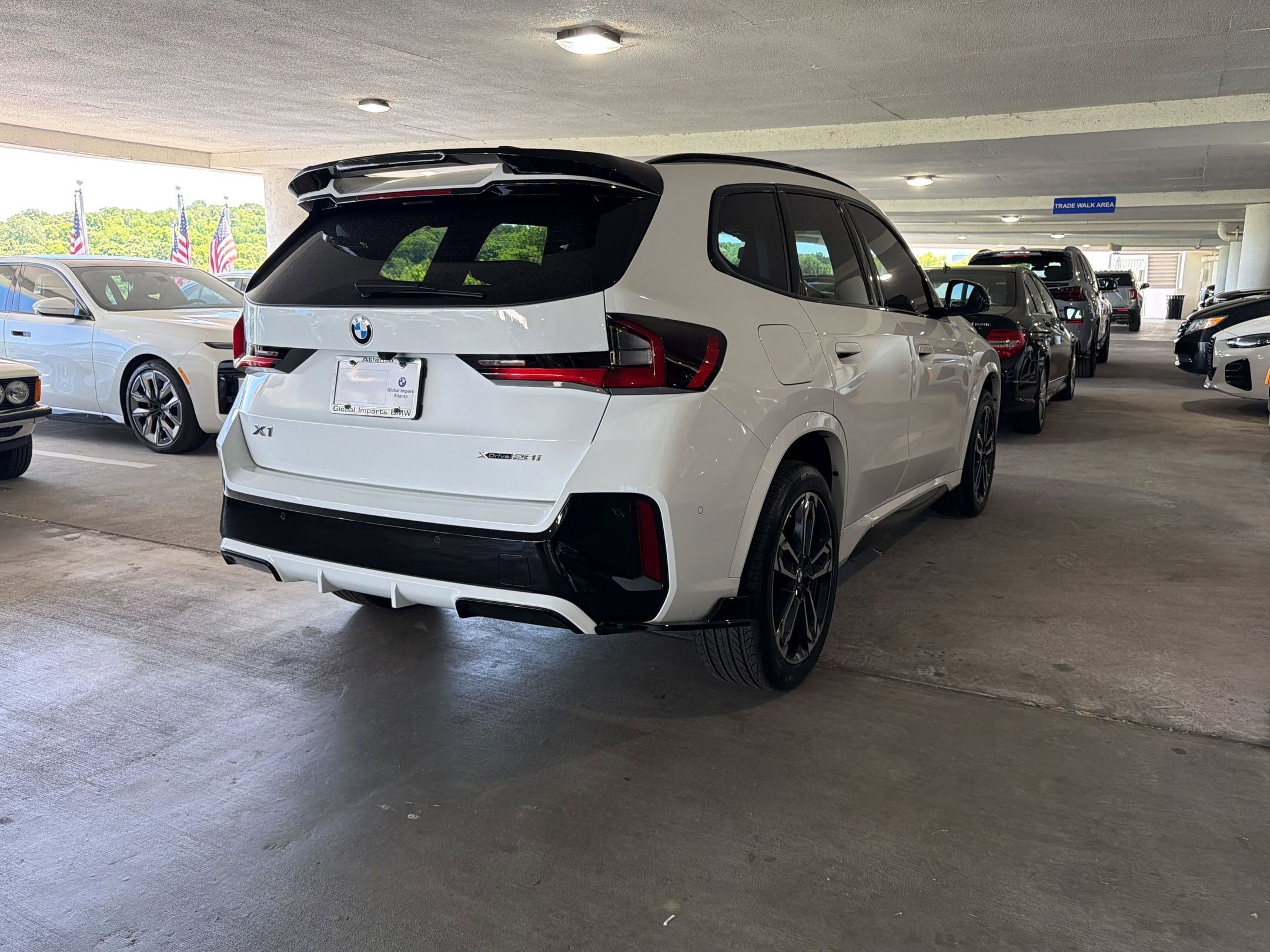 Used 2026 BMW X1 xDrive28i w/ Technology Package image 7