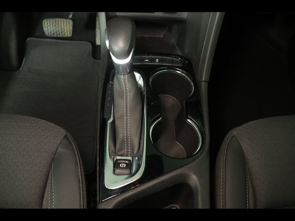 Used 2022 Buick Encore GX Preferred w/ Cold Weather Comfort Package image 24