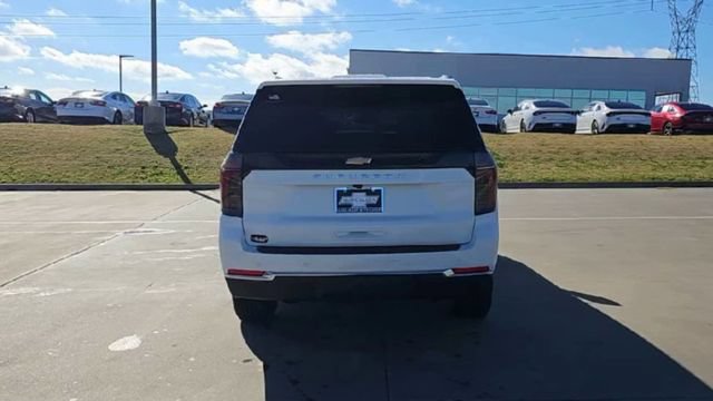 New 2026 Chevrolet Suburban LS RWD image 7
