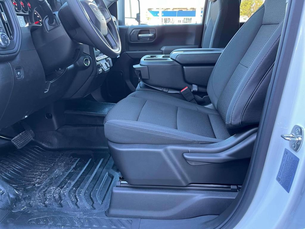 New 2026 GMC Sierra 3500 Pro w/ Convenience Package image 22