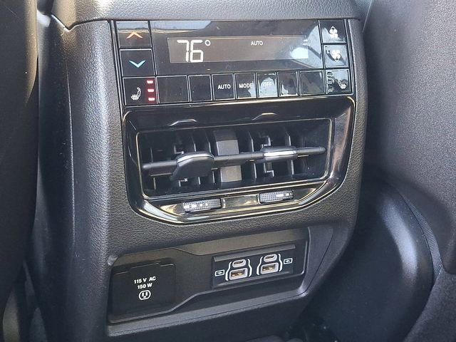 Used 2021 Jeep Grand Cherokee L Limited w/ Luxury Tech Group II image 11