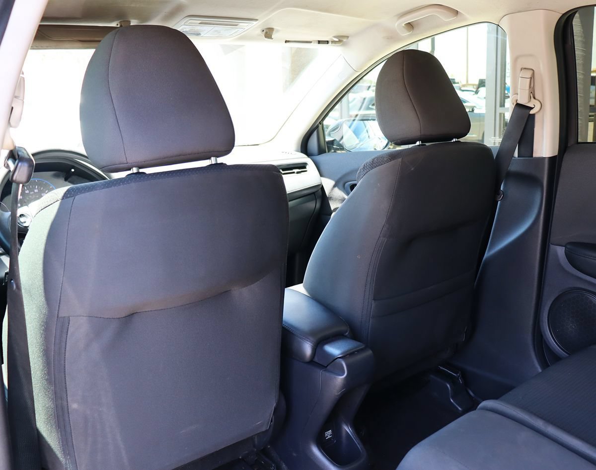 Used 2020 Honda HR-V LX image 31