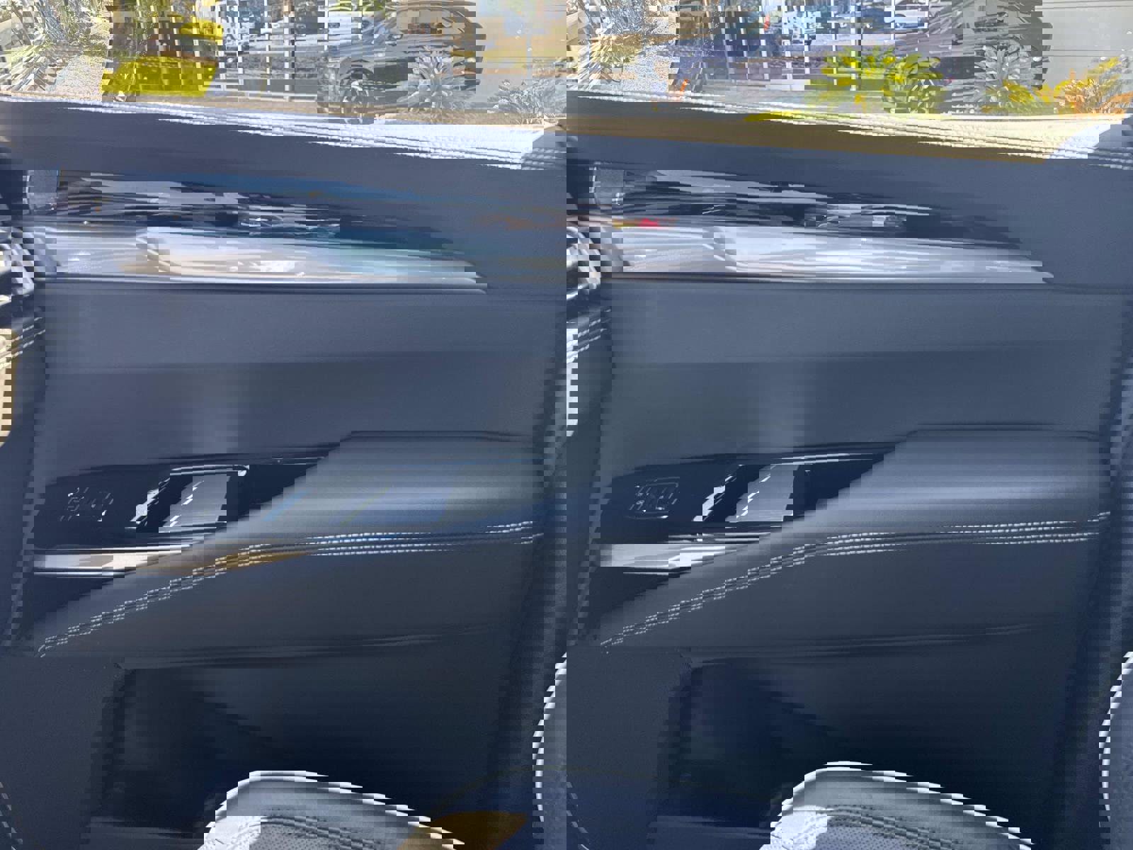 Certified 2025 Cadillac Escalade Sport image 23