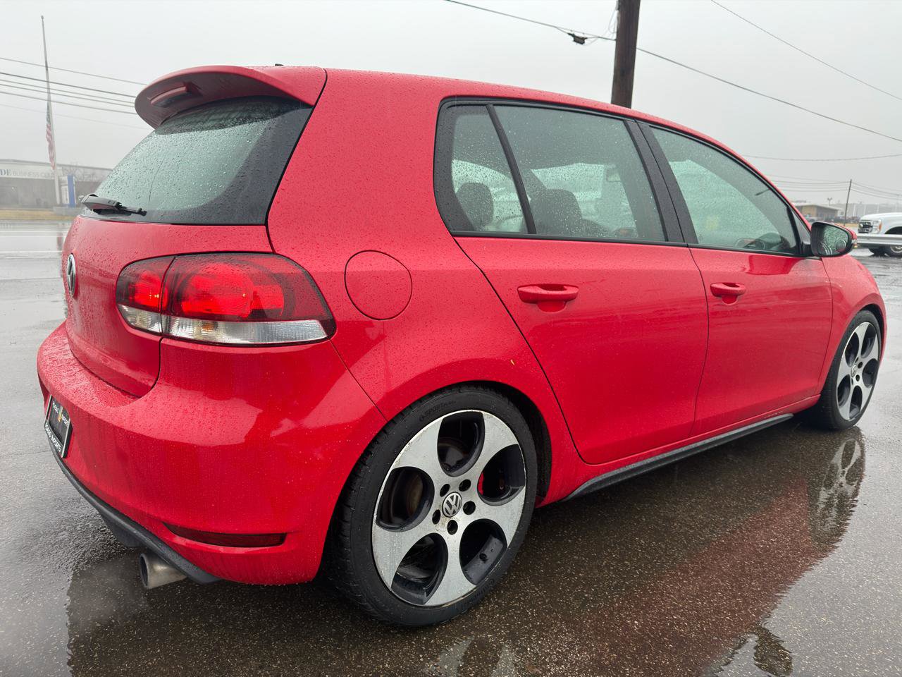 Used 2013 Volkswagen GTI 4-Door FWD image 12