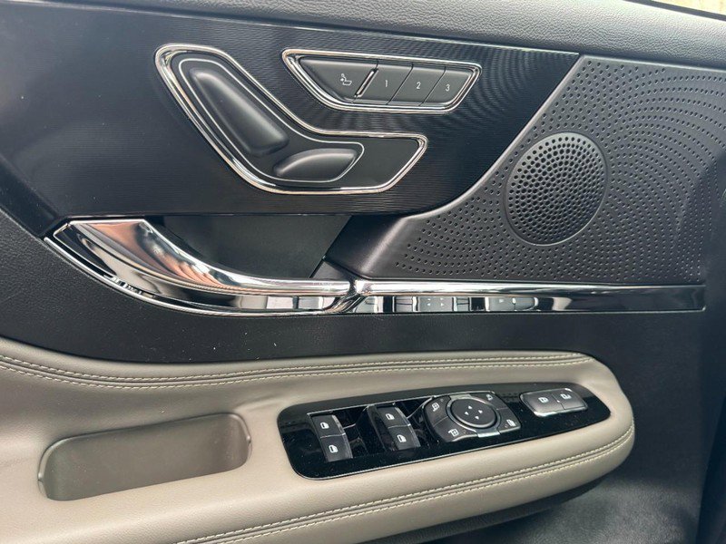 New 2026 Lincoln Corsair Premiere FWD image 25