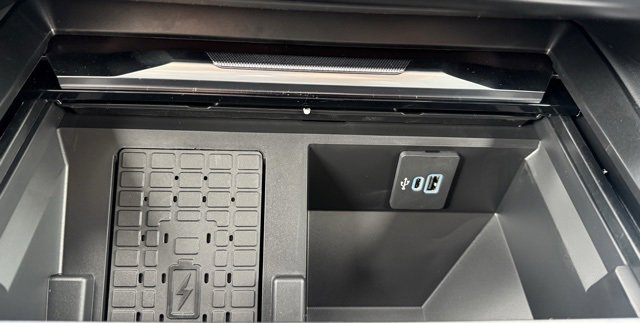 New 2026 Ford F350 4x4 Crew Cab Super Duty image 14