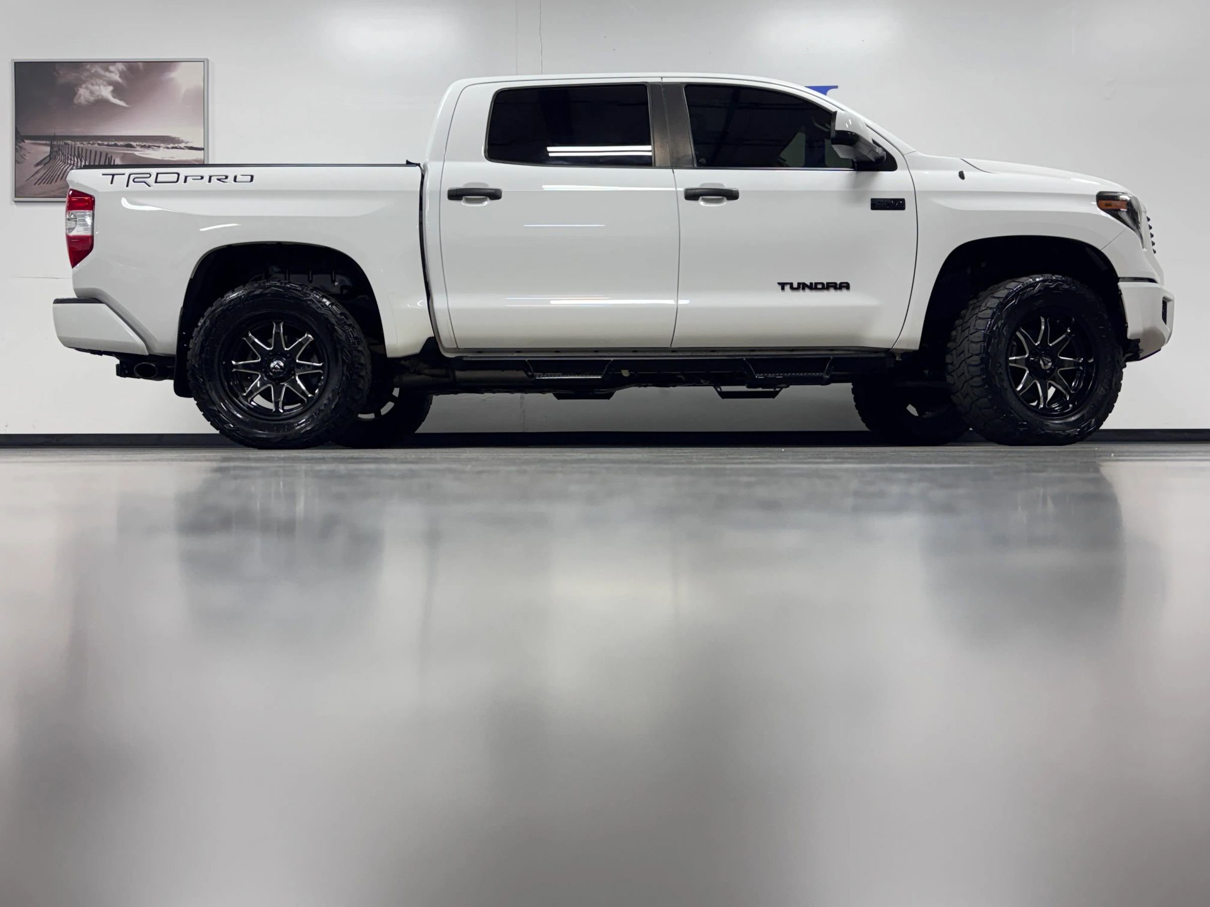 Used 2019 Toyota Tundra TRD Pro AWD/4WD image 4