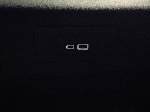 Used 2022 Jeep Grand Cherokee L Limited image 23